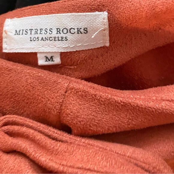 Misstress rocks sued set seize Small - Picture 4 of 4